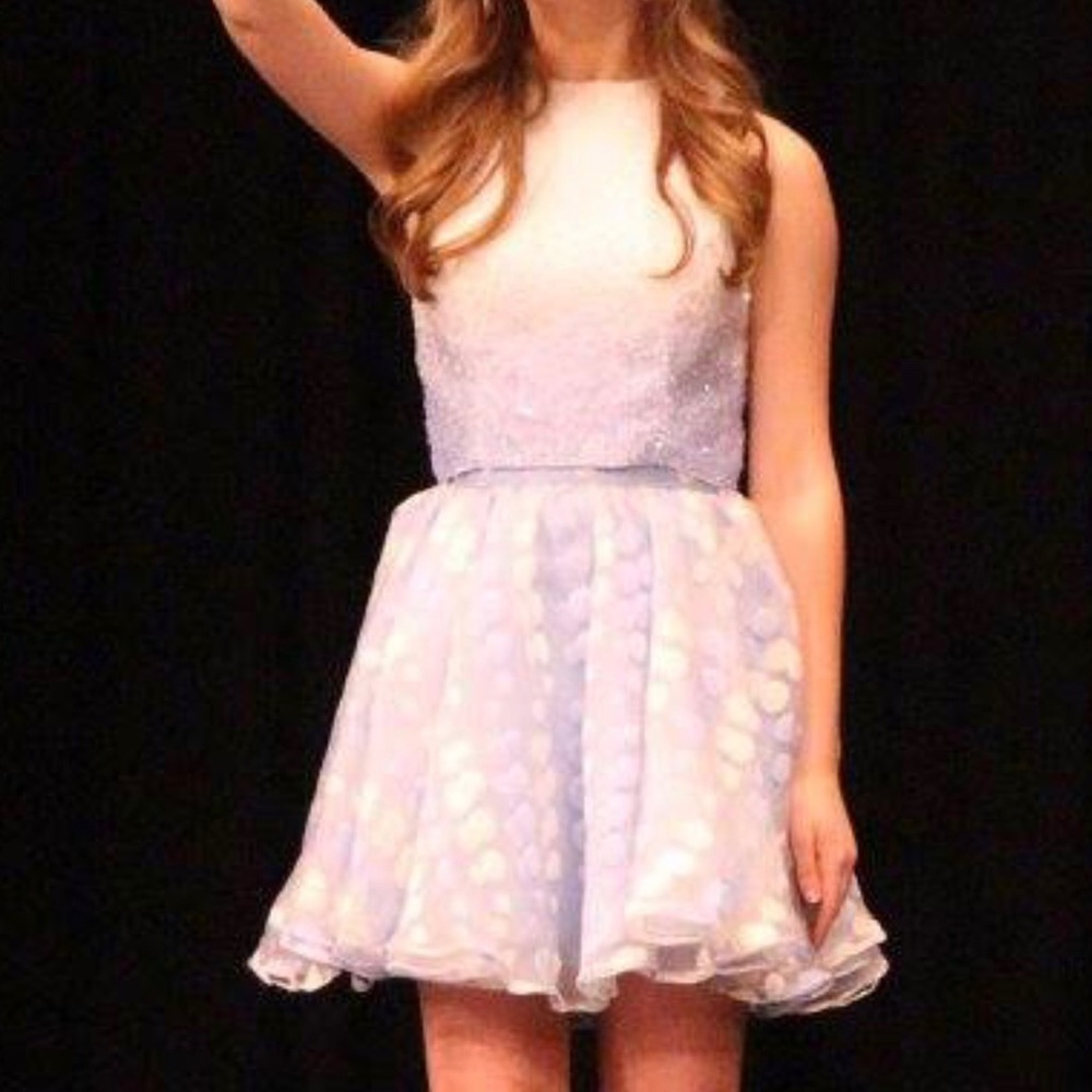 Two piece Tony Bowls